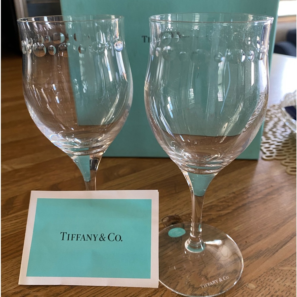TIFFANY & CO. CRYSTAL WINE GLASS